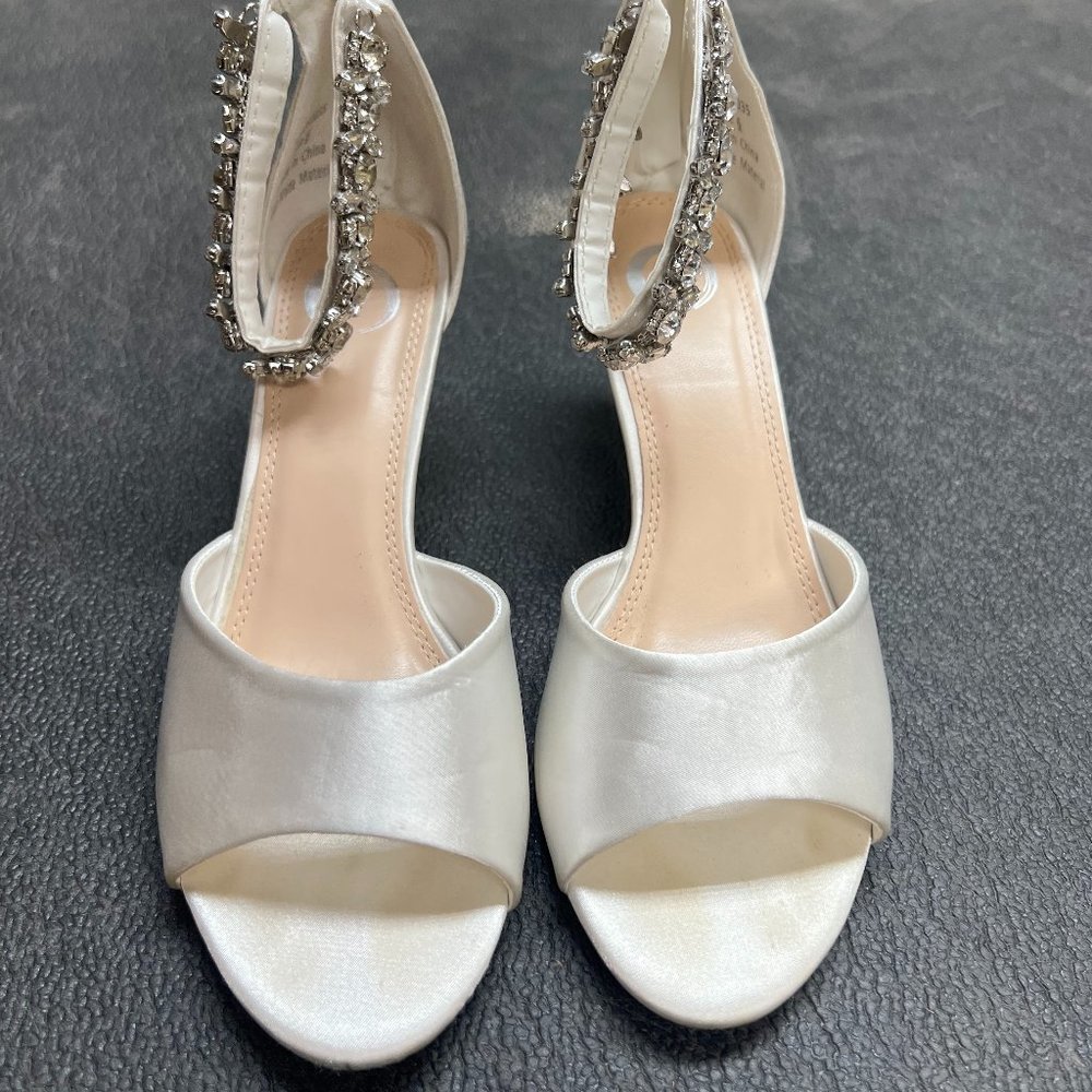 Journee Collection Connor Women's Dress Wedges